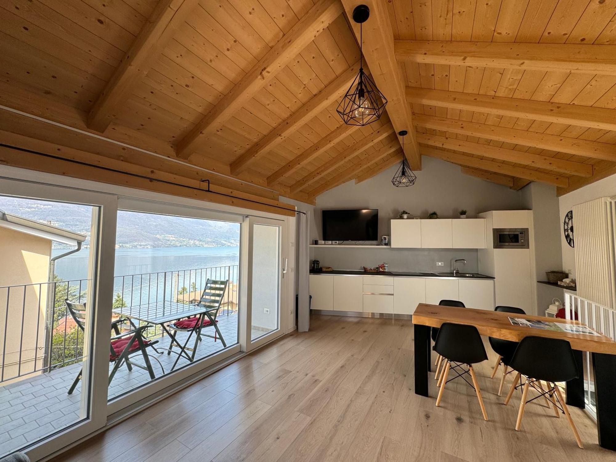 Bellano Holidays - Casa Artemio Exterior photo